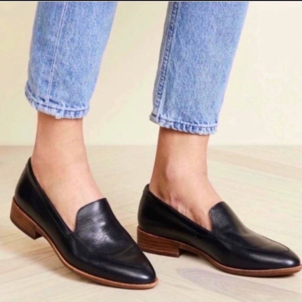 Madewell “The Frances” Black Leather Loafer Show Size 8